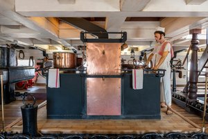The Stove — Portuguese Navy
