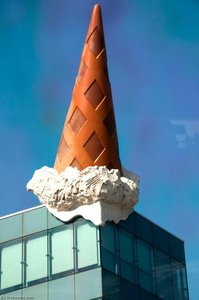 Dropped Cone (collaboration With Van Bruggen) (2) — Claes Thure Oldenburg