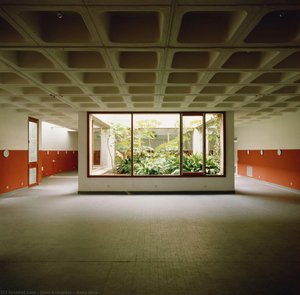 Sans Titre — John Armleder