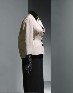 Hip-length Jacket — Κριστόμπαλ Μπελενγκιάγκα