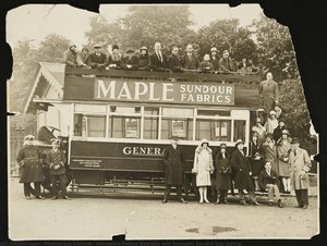 Alexandra Palace Operatic And Dramatic Society Bus Outing — Photopress Limited