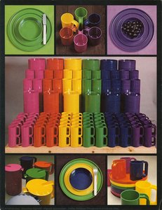 Heller Regenbogen-geschirr [vorderansicht] — Massimo Vignelli, Vignelli Associates