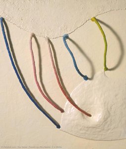 Tomorrow's Apples (5 In White) — Eva Hesse