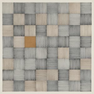 Monolithisches Gitter In Anthrazit Und Taupe Mit Einer Singulären Ocker-resonanz