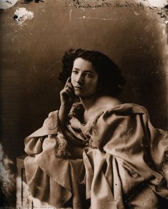 Sarah Bernhardt — Félix Nadar