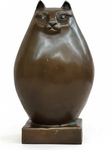 Bronze Cat Sculpture – Modern Minimalist Form
