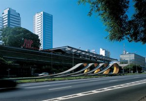 Av. 23 De Maio — Tomie Ohtake Nakakubo