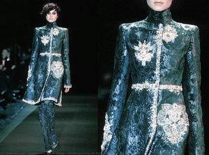 Gianfranco Ferré, Fall / Winter 2001 — Gianfranco Jekyll Ferré