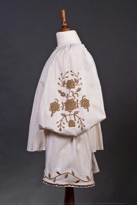 Aievea Collection; \ncrisana Traditional Shirt;\nbased On Artefact Of The Astra Museum — Alina Maria Panaite