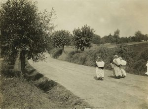 Women From Bronowice Małe Carrying Goods To Market — Karel Maria Chotek