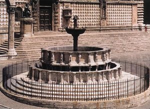 Fonte Maggiore — نيكولا بيسانو
