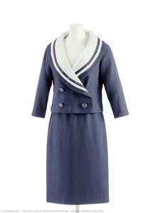 “escale” Summer Dress Suit — 이브 생 로랑