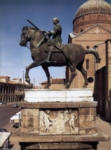 Equestrian Statue Of Gattamelata — Donatello