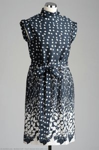 Short-sleeved Dress With A Scarf — Barbara Hoff
