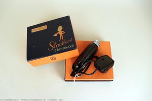 Electric Razor — Philips Vinckboons (ii)