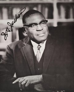 Autogramovaná Fotografie J. H. Jacksons — Charles F. Bretzman
