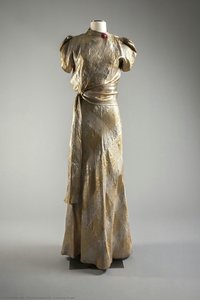 Evening Gown — Elsa Schiaparelli
