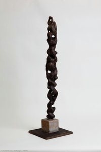 Totem — Yi Eungro
