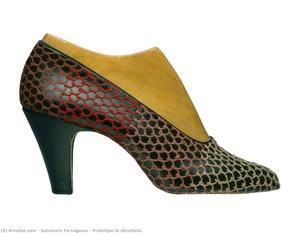 Prototipo Di Décolleté. — Salvatore Ferragamo
