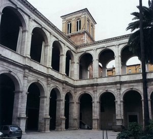 Courtyard — Leon Battista Alberti