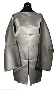Kimono — Issey Miyake