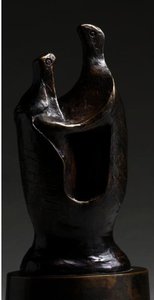 Mother And Child 4 — Henry Moore