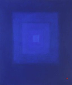 Hold Blue