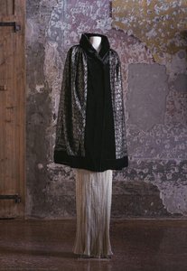 Cape — Mariano Fortuny