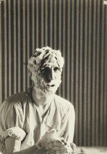 Marcel Duchamp, Subscription Bonus For The Monte Carlo Roulette — Man Ray