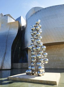 Tall Tree & The Eye — Anish Kapoor