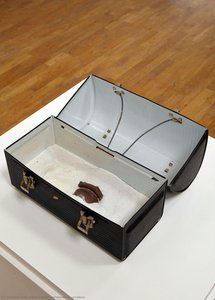 Lunchbox — Lynn Lester Hershman