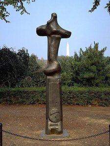 Upright Motive No. 1, Glenkiln Cross — Henry Moore