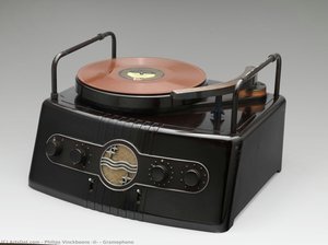 Gramophone — Philips Vingboons