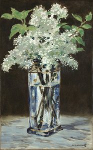 White Lilacs in a Crystal Vase (Lilas blancs dans un vase de cristal)