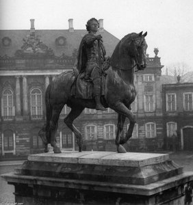 Equestrian Statue Of Frederick V Of Denmark — Jacques Saly