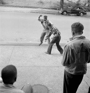 Untitled, Harlem, New York — Gordon Parks