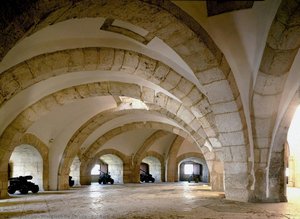Bulwark (interior) — Francisco De Arruda