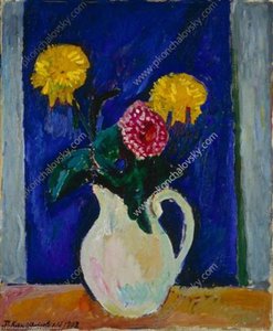 Flowers In A High Vase. — Pyotr Konchalovsky