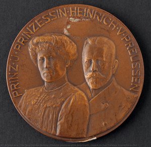Medalha Comemorativa Da Primeira Viagem Do Cap Trafalgar À América Do Sul — Ole Peter Hansen Balling