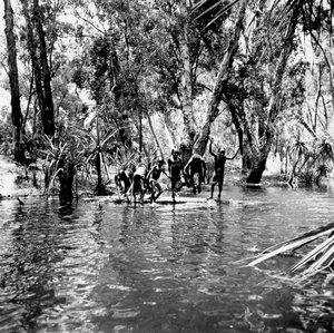 Children Playing In River, Mumeka — 머빈 비숍