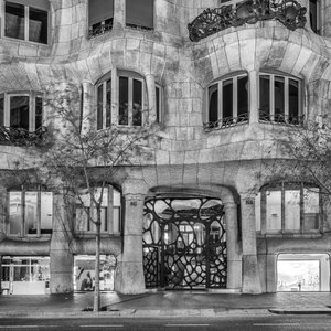 Casa Milà / La Pedrera At Night — Antoni Gaudí