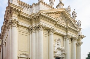 Šv. Nazaro ir Celso bažnyčia