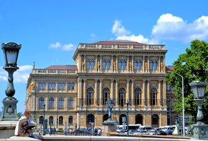 Academia Húngara de Ciencias