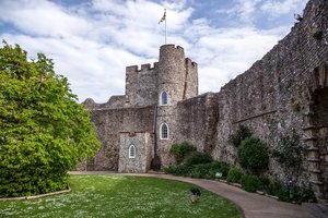 Lewes Castle And Barbican House Museum