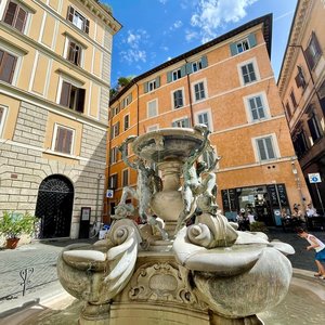 Piazza Mattei