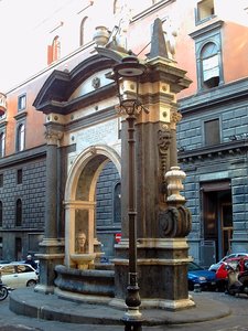 Chiostro del Platano