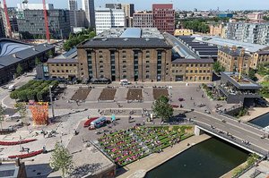 Central Saint Martins College of Arts And Design