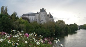 Abbaye bénédictine Saint-Pierre