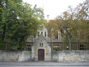 St Antony's College